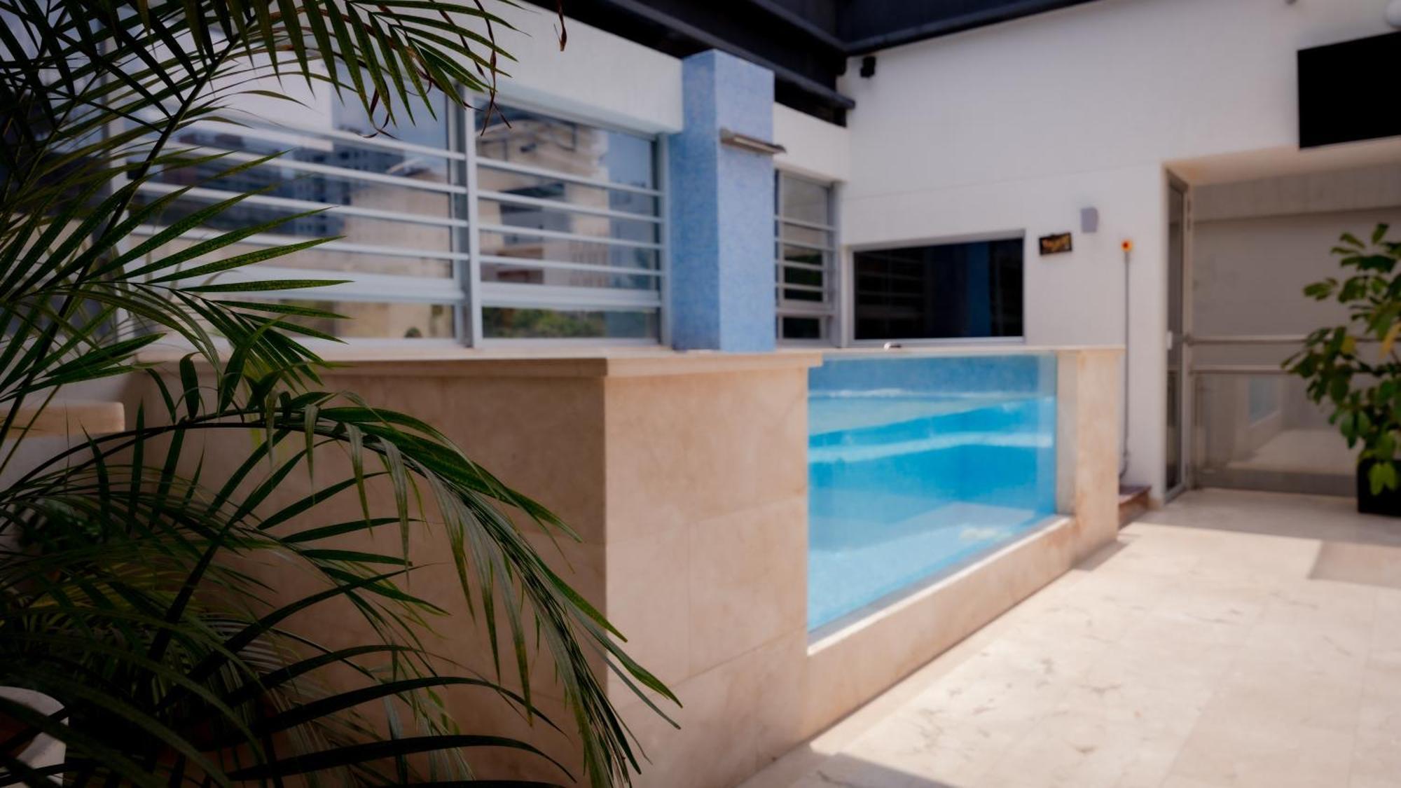 Hotel Madeiro 麦德林 外观 照片