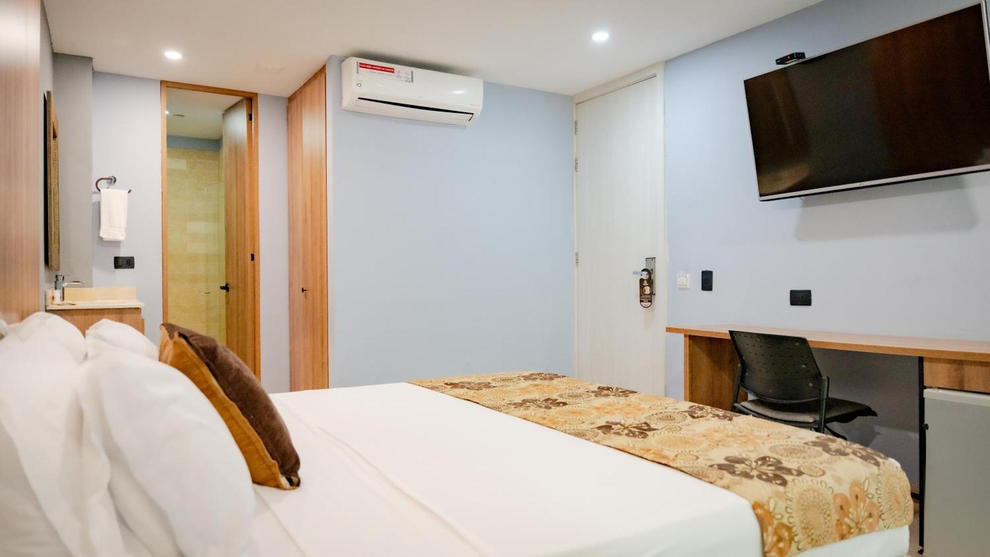 Hotel Madeiro 麦德林 外观 照片