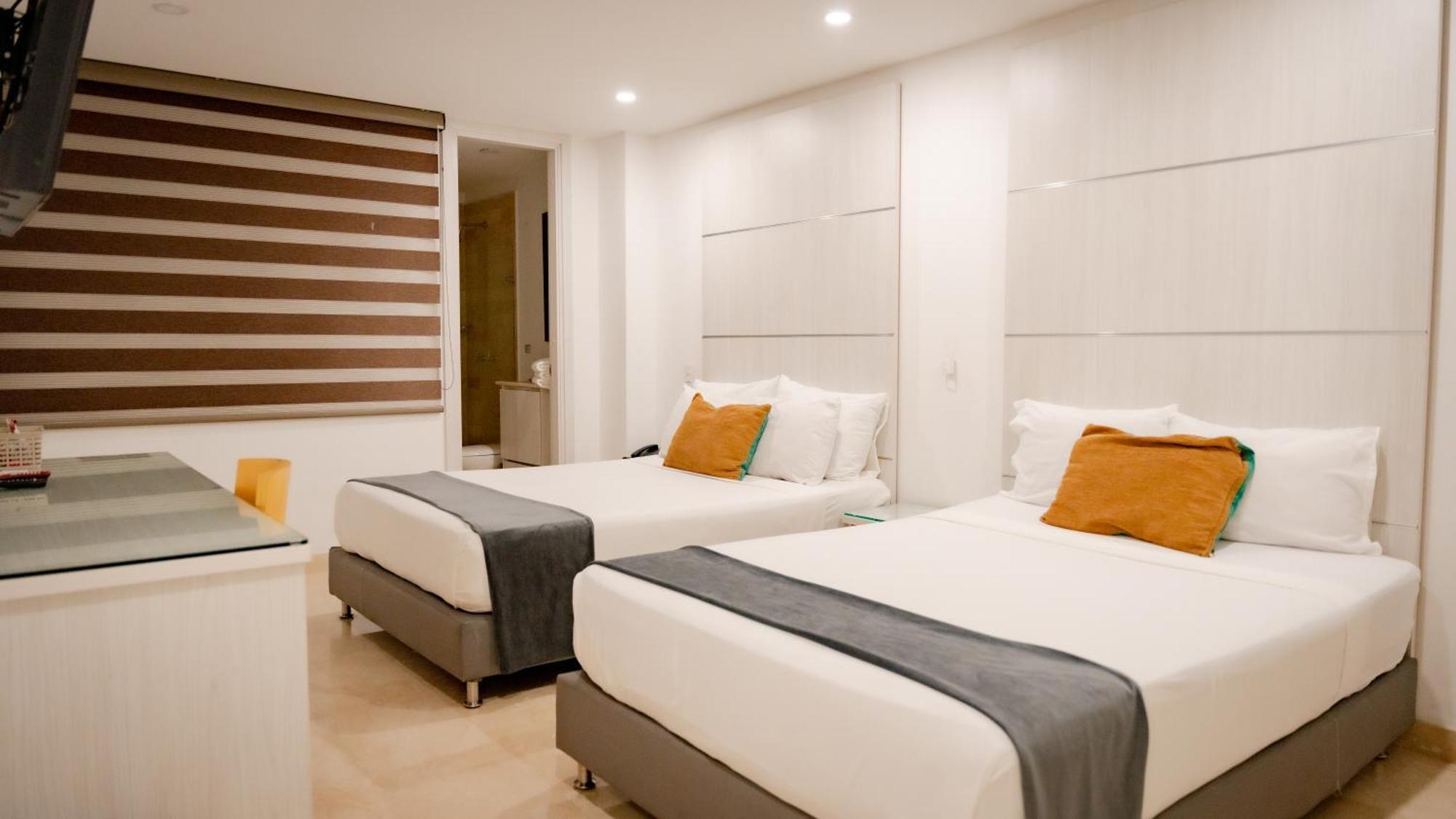 Hotel Madeiro 麦德林 外观 照片